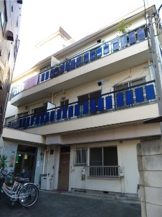 http://www.tohofudosan.jp/staff/asdfghs465.jpg