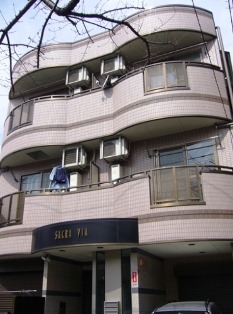 http://www.tohofudosan.jp/staff/g.jpg