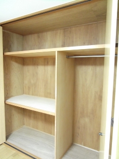 http://www.tohofudosan.jp/staff/rtyuiop.JPG